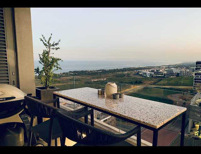 2 BEDROOM APARTMENT FOR SALE IN UMHLANGA RIDGESIDE